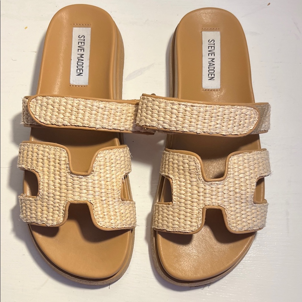 Steve Madden Mayven Woven Beige Slide Sandals - Picture 2 of 3